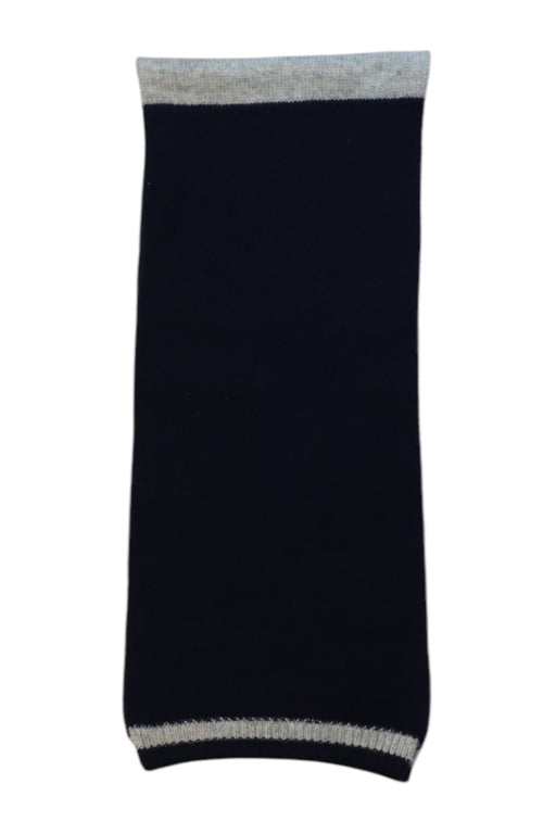 A Black Scarves from Cashmirino in size O/S for neutral. (Front View)
