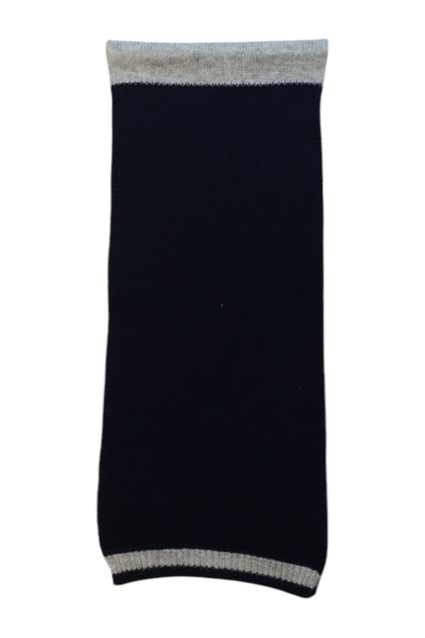 A Black Scarves from Cashmirino in size O/S for neutral. (Back View)