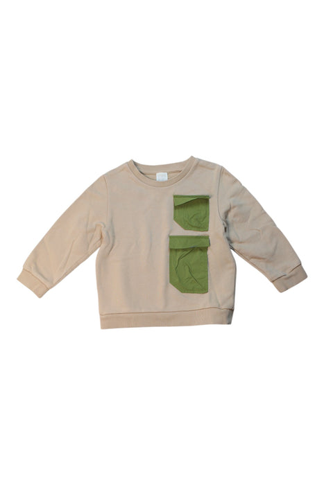 A Beige Crewneck Sweatshirts from COS in size 4T for boy. (Front View)