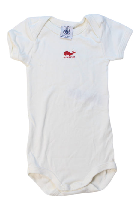 A White Short Sleeve Bodysuits from Petit Bateau in size 3-6M for boy. (Front View)
