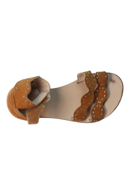 A Brown Sandals from Chloe in size 4T for girl. (Front View)