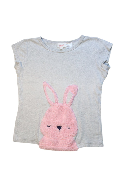 A Grey Short Sleeve Tops from Seed in size 5T for girl. (Front View)