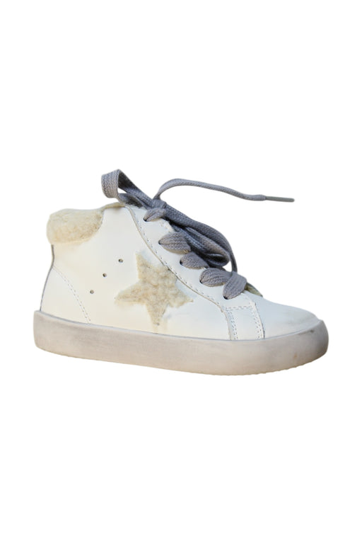 A White Sneakers from Golden Goose in size 18-24M for girl. (Front View)
