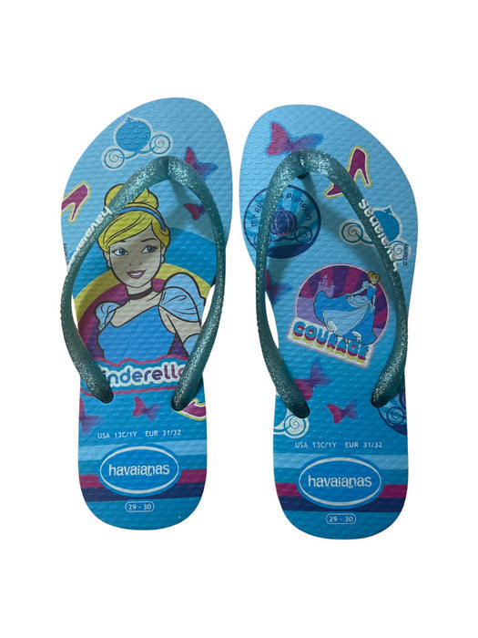 A Blue Flip Flops from Havaianas in size 6T for girl. (Front View)