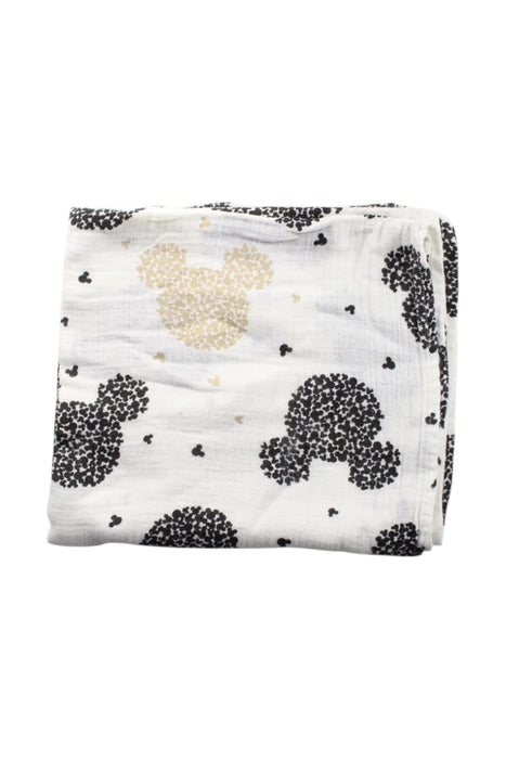 A Multicolour Swaddles from Aden & Anais in size O/S for neutral. (Front View)