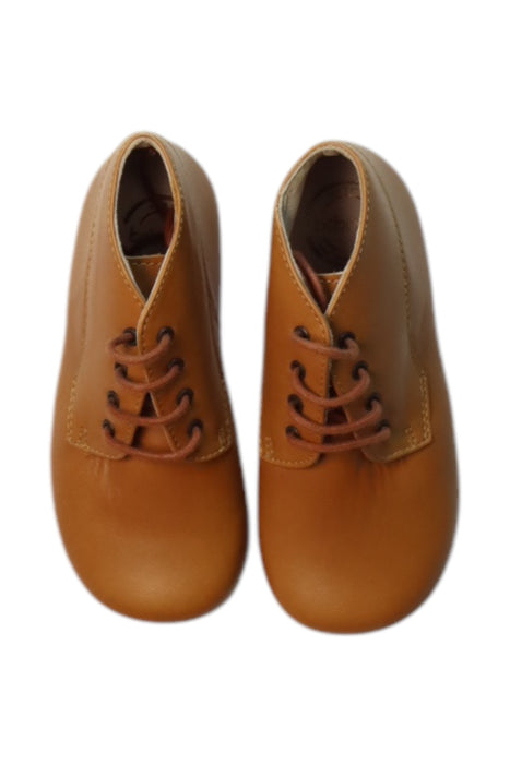 A Brown Dress Shoes from Beberlis in size 3T for neutral. (Back View)