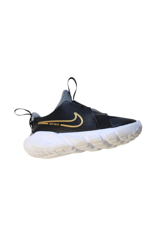 A Black Sneakers from Nike in size 4T for boy. (Front View)