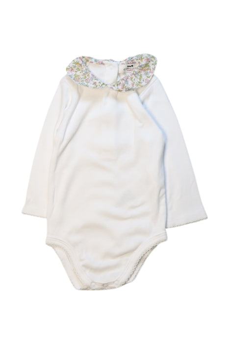 A White Long Sleeve Bodysuits from Cyrillus in size 6-12M for neutral. (Front View)