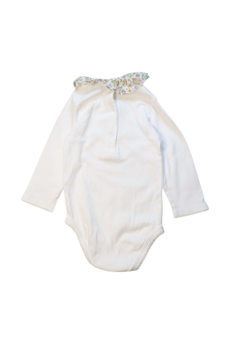 A White Long Sleeve Bodysuits from Cyrillus in size 6-12M for neutral. (Back View)