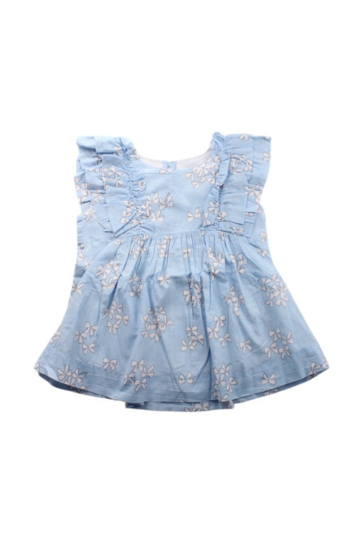 A Blue Sleeveless Tops from Momonittu in size 8Y for girl. (Front View)