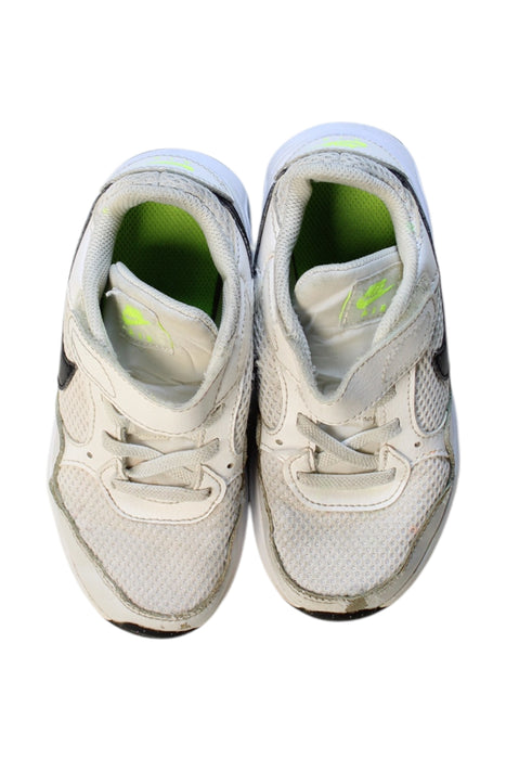 A White Sneakers from Nike in size 5T for girl. (Back View)