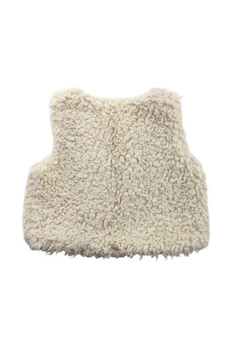 A Ivory Outerwear Vests from Bout'Chou in size 2T for neutral. (Back View)