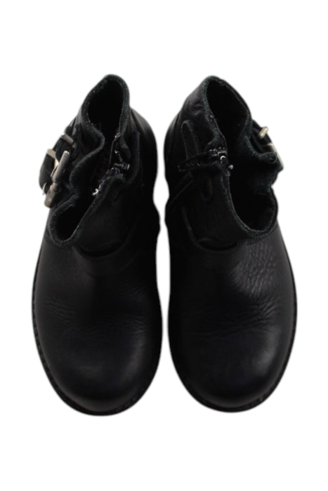 A Black Casual Boots from Bonpoint in size 3T for neutral. (Back View)