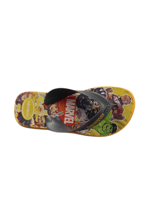 A Multicolour Flip Flops from Havaianas in size 6T for neutral. (Front View)