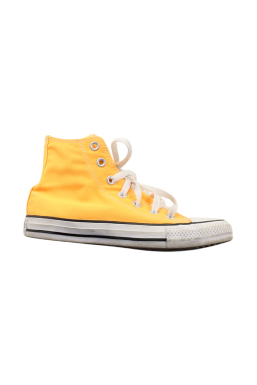 A Yellow Sneakers from Converse in size 11Y for neutral. (Front View)