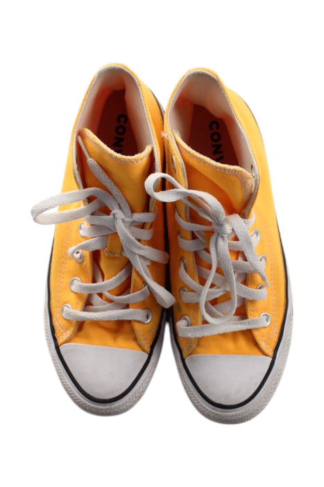 A Yellow Sneakers from Converse in size 11Y for neutral. (Back View)