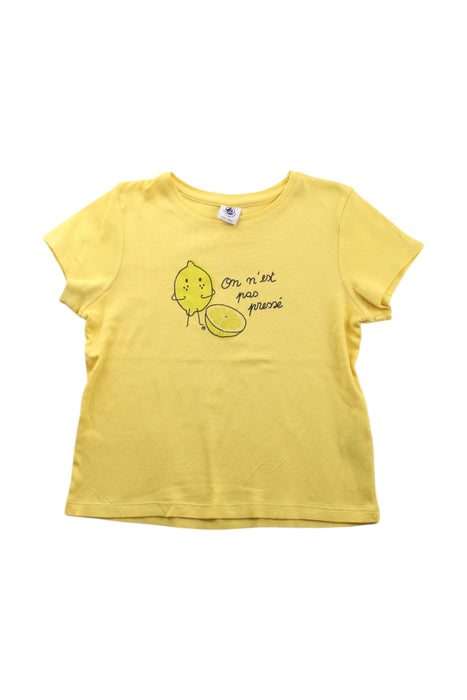 A Yellow Short Sleeve T Shirts from Petit Bateau in size 4T for neutral. (Front View)
