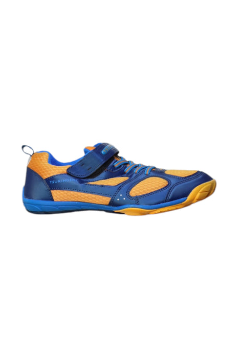 A Blue Sneakers from Tsukihoshi in size 12Y for neutral. (Front View)
