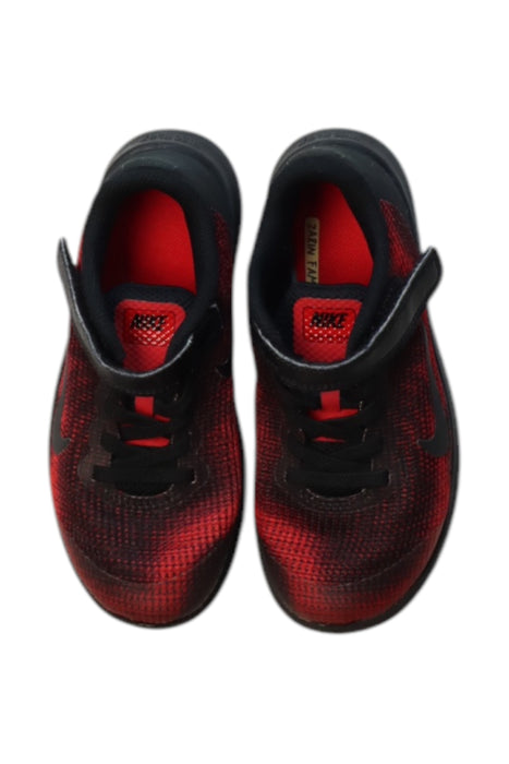 A Black Sneakers from Nike in size 5T for neutral. (Back View)