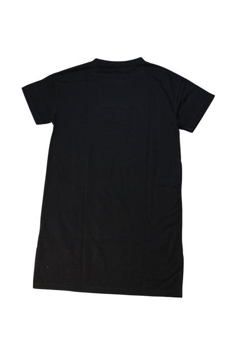 A Black Short Sleeve Dresses from Global  Work in size 6T for girl. (Back View)