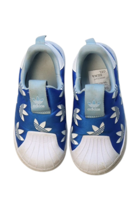 A Blue Sneakers from Adidas in size 3T for neutral. (Back View)