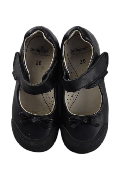 A Black Dress Shoes from pediped in size 4T for girl. (Back View)
