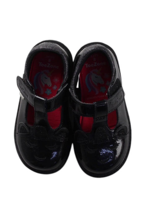A Black Dress Shoes from ToeZone in size 4T for girl. (Back View)