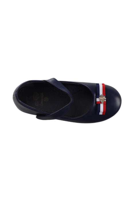 A Navy Flats from Avenue Kids in size 7Y for girl. (Front View)