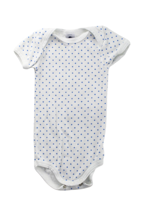 A White Short Sleeve Bodysuits from Petit Bateau in size 3-6M for neutral. (Front View)