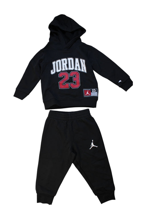 A Black Pants Sets from Air Jordan in size 2T for boy. (Front View)