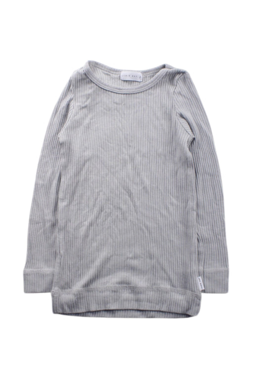 A Grey Long Sleeve Tops from Jamie Kay in size 3T for neutral. (Front View)