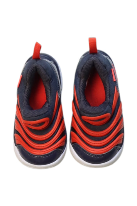 A Navy Sneakers from Nike in size 18-24M for neutral. (Back View)