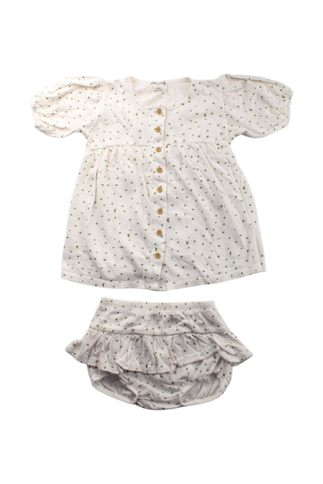 A Ivory Shorts Sets from Wilson & Frenchy in size 12-18M for girl. (Front View)