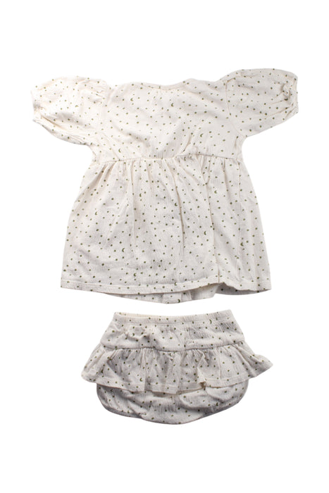 A Ivory Shorts Sets from Wilson & Frenchy in size 12-18M for girl. (Back View)