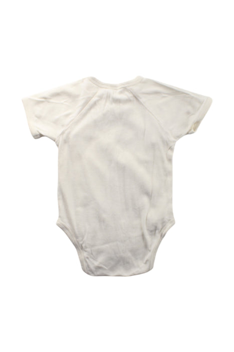 A White Short Sleeve Bodysuits from Nature Baby in size 3-6M for neutral. (Back View)