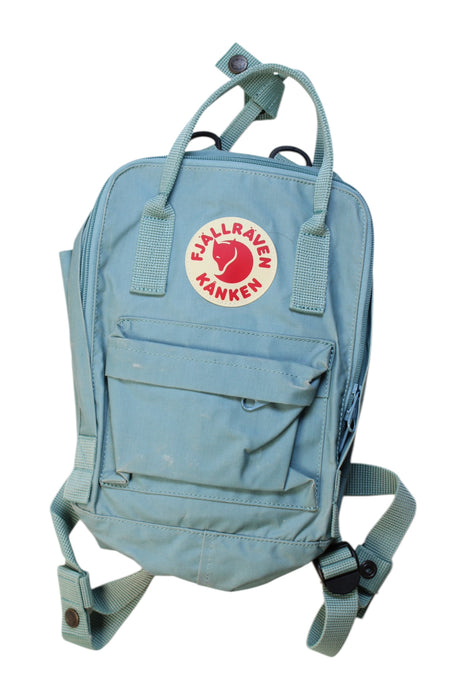 A Blue Bags from Fjällräven in size O/S for neutral. (Front View)