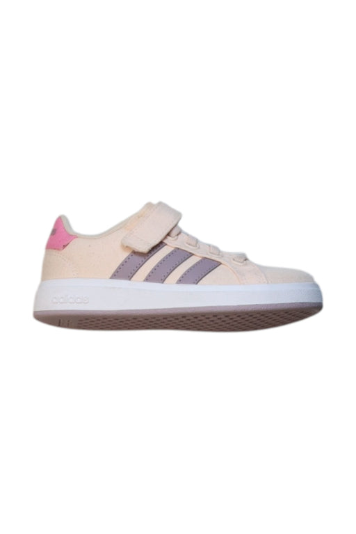 A Beige Sneakers from Adidas in size 5T for girl. (Front View)