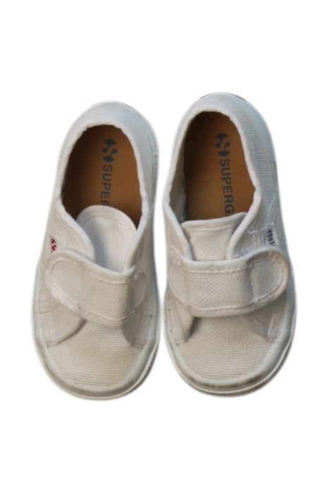 A White Sneakers from Superga in size 18-24M for neutral. (Back View)
