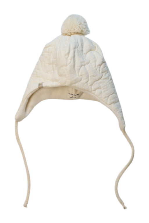 A White Winter Hats from 1 + in the family in size O/S for neutral. (Front View)