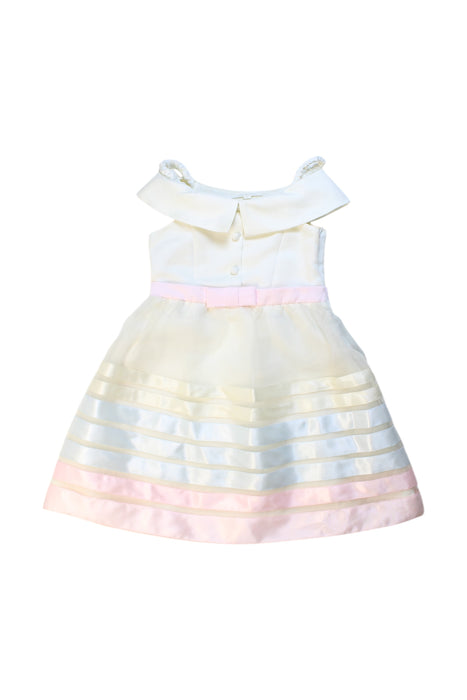 A White Sleeveless Dresses from Nicholas & Bears in size 3T for girl. (Front View)