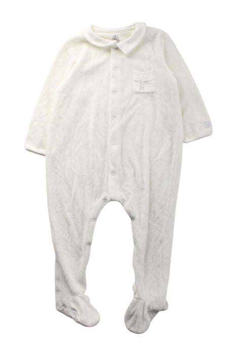 A White Onesies from Petit Bateau in size 12-18M for neutral. (Front View)