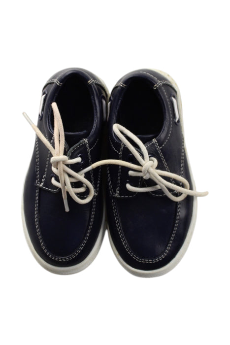 A Navy Loafers & Moccasins from Nicholas & Bears in size 3T for neutral. (Back View)