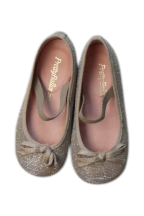 A Silver Flats from Pretty Ballerinas in size 3T for girl. (Back View)