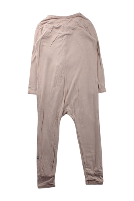 A Beige Onesies from Kyte Baby in size 3T for neutral. (Back View)