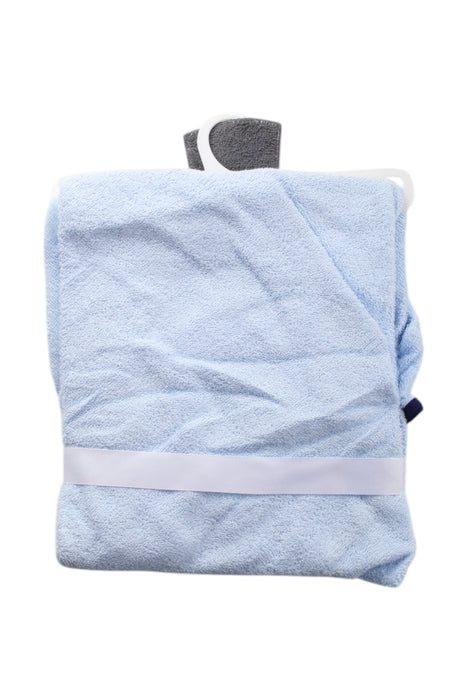 A Blue Towels from Hudson Baby in size O/S for neutral. (Back View)