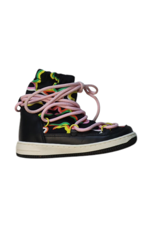 A Multicolour Sneakers from Stella McCartney in size 4T for girl. (Front View)