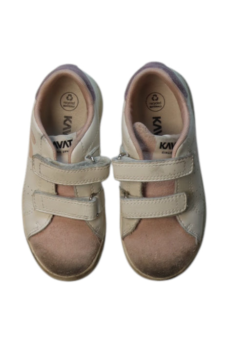 A White Sneakers from Kavat in size 5T for girl. (Back View)