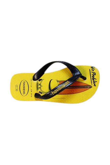 A Yellow Flip Flops from Havaianas in size 5T for boy. (Front View)