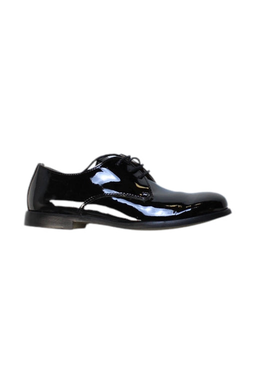 A Black Dress Shoes from Childrens Classics in size 6T for girl. (Front View)
