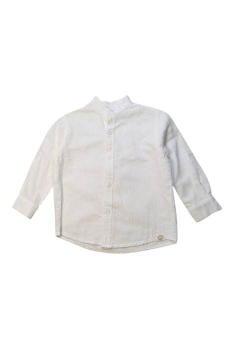 A White Long Sleeve Shirts from Le Petit Society in size 3T for boy. (Front View)